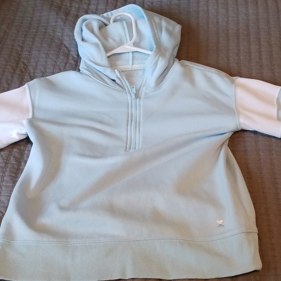 Sweatshirt. - Picture 4 of 4